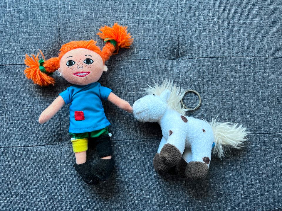 Pippi Langstrumpf Puppe & Kleiner Onkel im Set in Thüringen - Themar |  Puppen günstig kaufen, gebraucht oder neu | eBay Kleinanzeigen ist jetzt  Kleinanzeigen