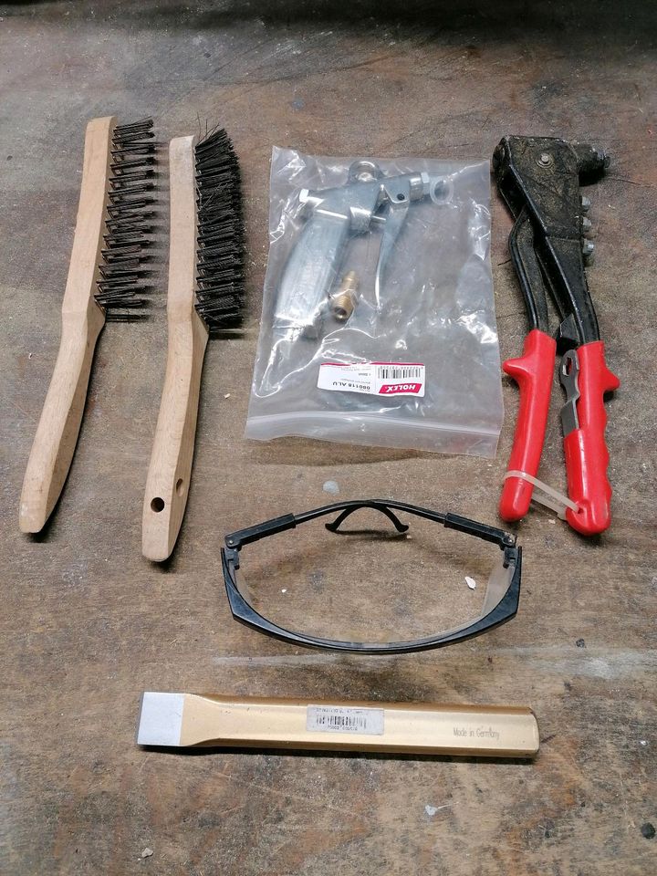 Werkzeug 50 Teile in Dittenheim