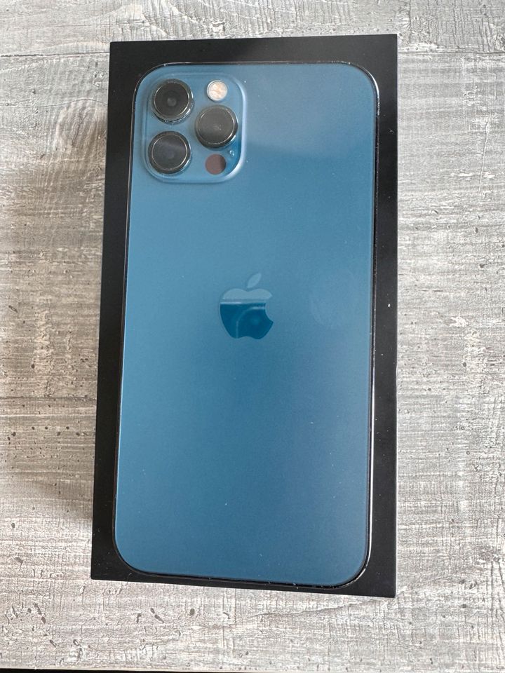 I Phone 12 Pro 256 GB in Bedburg-Hau