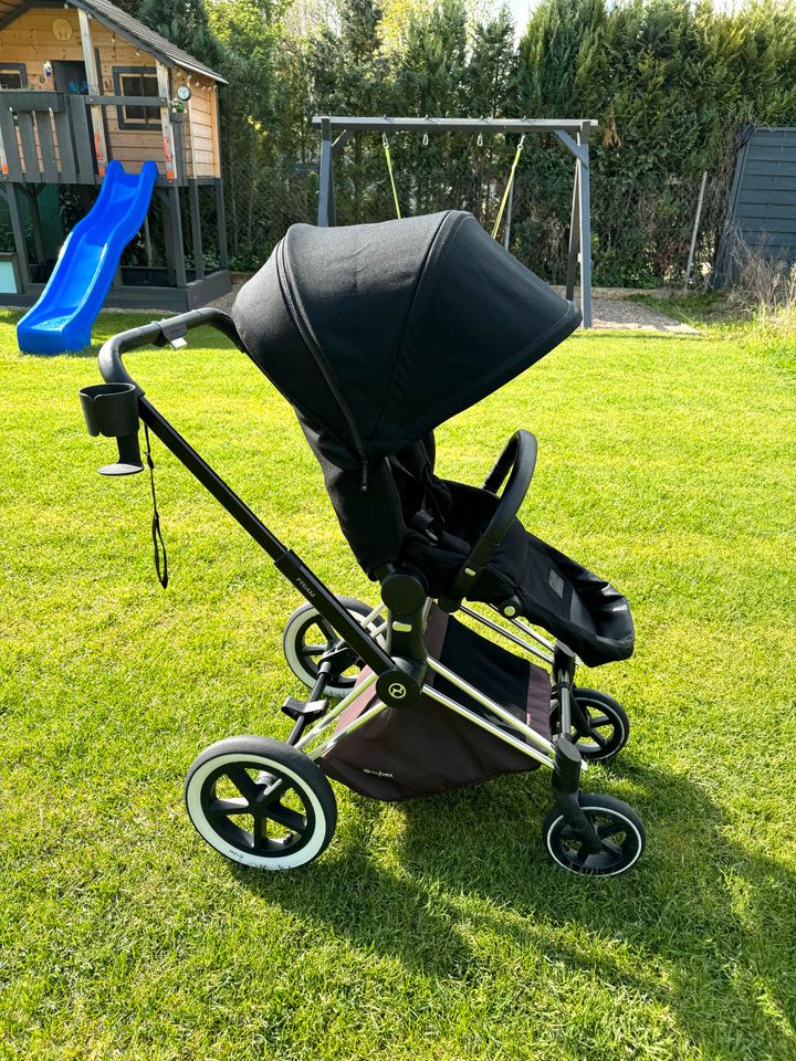 Cybex Priam 2018 Kinderwagen inkl. Wanne und Lux Seat in Rommerskirchen