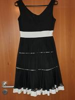 HOLLISTER Kleid Niedersachsen - Edewecht Vorschau