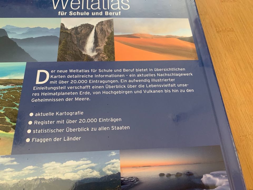 Weltatlas für Schule und Beruf  original verpackt in Altdorf