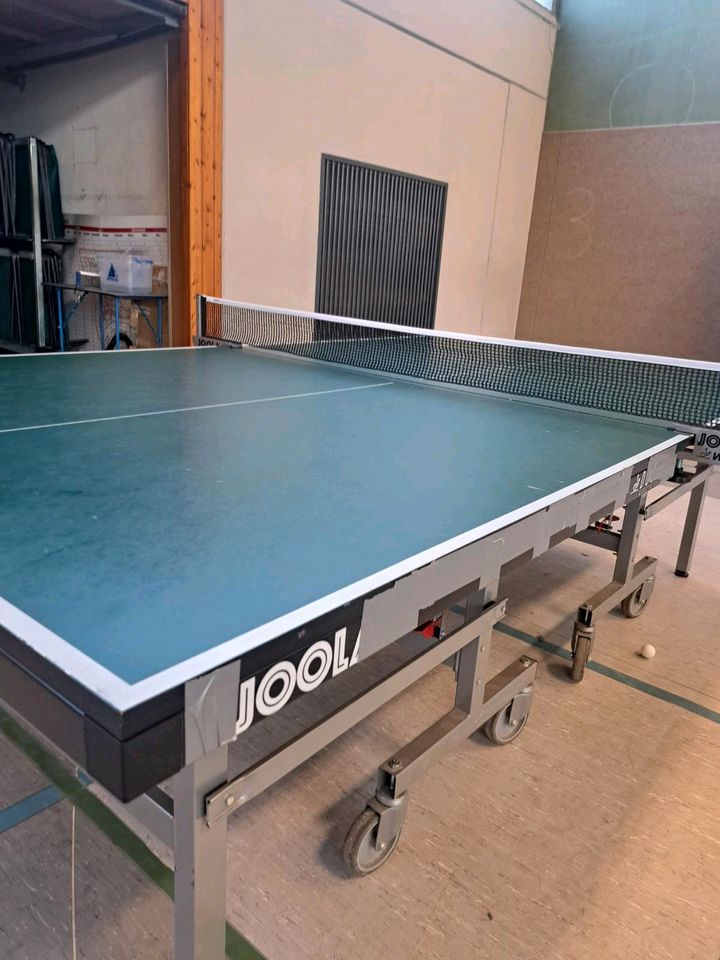 Tischtennisplatte mit 2 Hälften von JOOLA in Wiesbaden