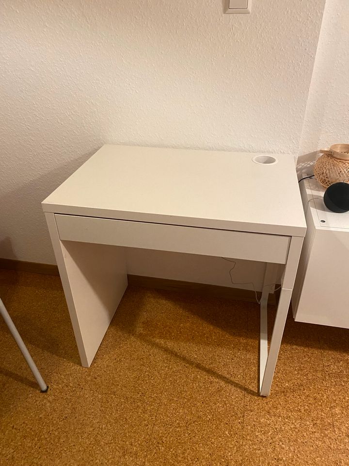 Ikea Micke Schreibtisch in Stuttgart