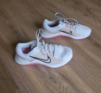 Nike Sneakers weiß beige rosa Sportschuhe Gr. 40 / UK 6 Pankow - Buch Vorschau