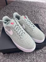 Nike Air Force 1 Low Sammlerstück Neuwertig Nordrhein-Westfalen - Bedburg Vorschau