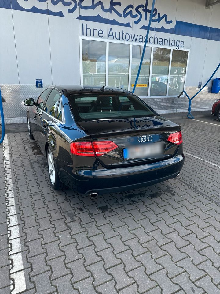 Audi A4 2,7 TDI  Bj 2008 in Duisburg