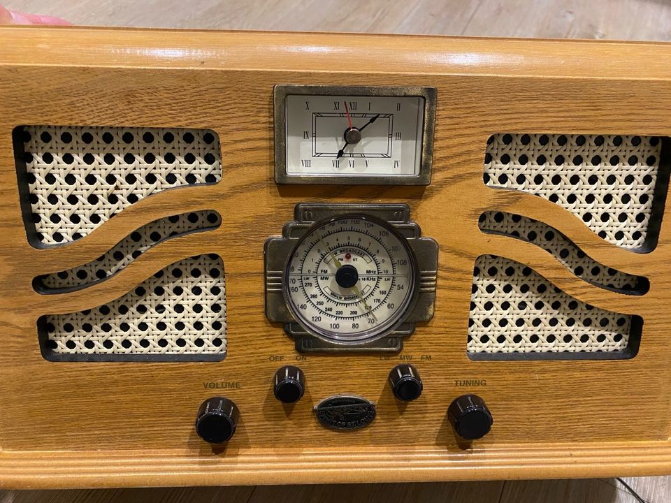 Spirit of St. Louis Radio Holz Vintage in Drensteinfurt