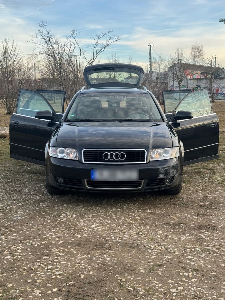 Audi A4 Avant (B6/8E) in München