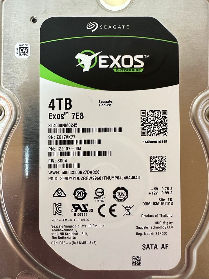 2 x 4 TB Seagate ST4000NM0245 Exos E 7E8 4TB 512 26500STD in Gronau (Leine)