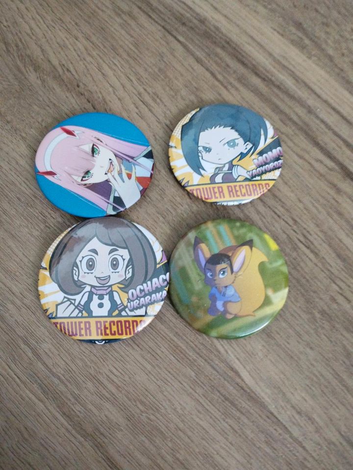 Manga Anime Buttons in Dresden