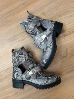 NEU Designer Damen Stiefeletten Boots grau Schlangenmuster Gr 40 Bayern - Amberg Vorschau