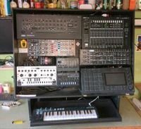 Synthesizer Setup Eigenbau Rack analog Digital MPC Polyphon TD3 Thüringen - Jena Vorschau