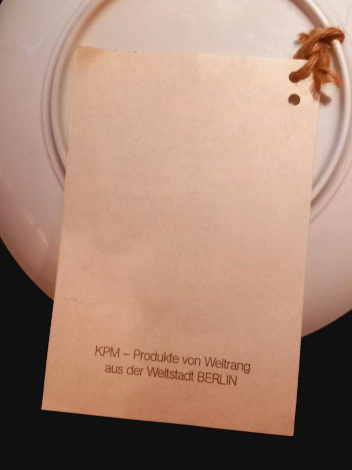 KPM Berlin Porzellan Teller Walter Scheel 25 cm m.Zertifikat in Mülheim (Ruhr)