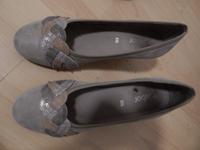 Wildlederpumps von GABOR, Gr.5 1/2 Herzogtum Lauenburg - Geesthacht Vorschau