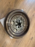 VW Volkswagen ZMS Zweimassenschwungrad 03L 105 266 AN Nordrhein-Westfalen - Barntrup Vorschau