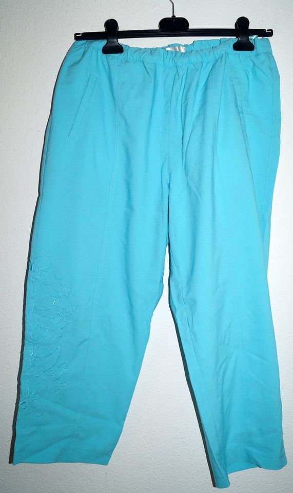 hellblaue Caprihose Gr.L Casual & Co in Sankt Augustin