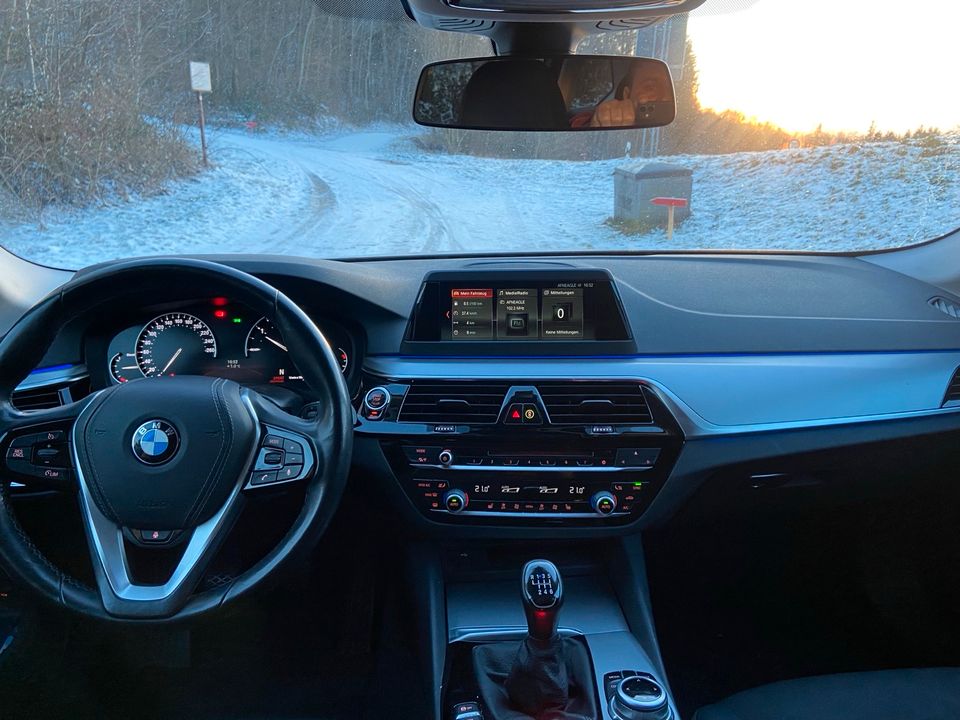 BMW 520 d G31 Euro6 Klima Navi TÜV NEU in Göppingen