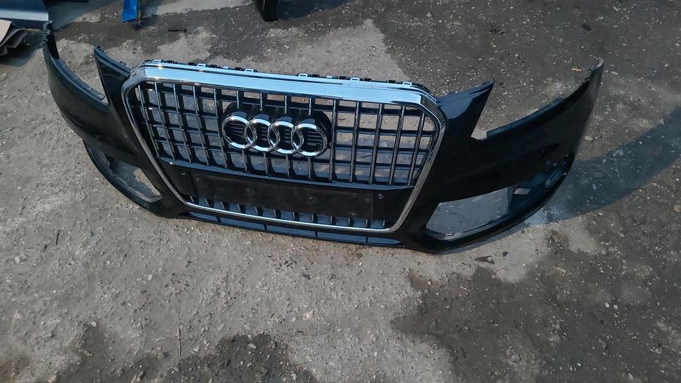 Original Audi Q5 8R 2012-2016 Stoßstange Kühlergrill vorne in Happurg