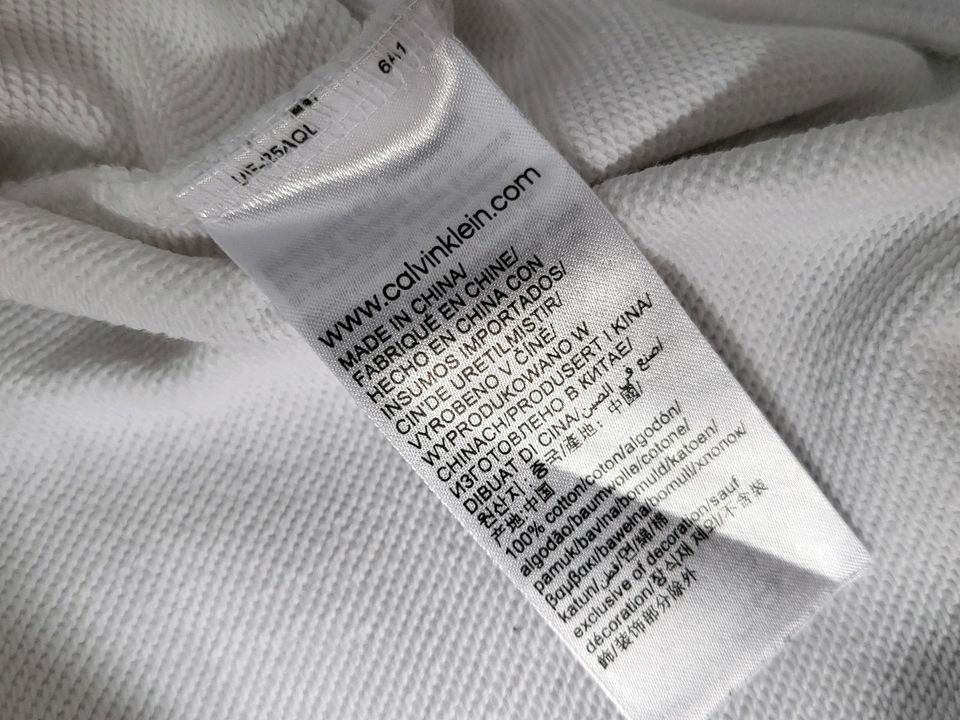 Calvin Klein Pullover | Sweatshirt weiß Gr. M in Haiger