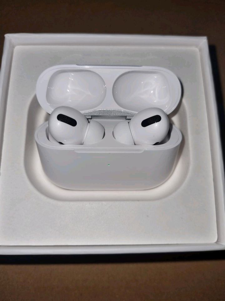 Airpods  pro 2 Generation 90€ VB in Berlin
