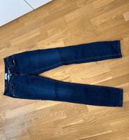 Dunkelblaue Jeans von Street One Gr. 28 / 34 Modell: Crissi Bayern - Erlangen Vorschau