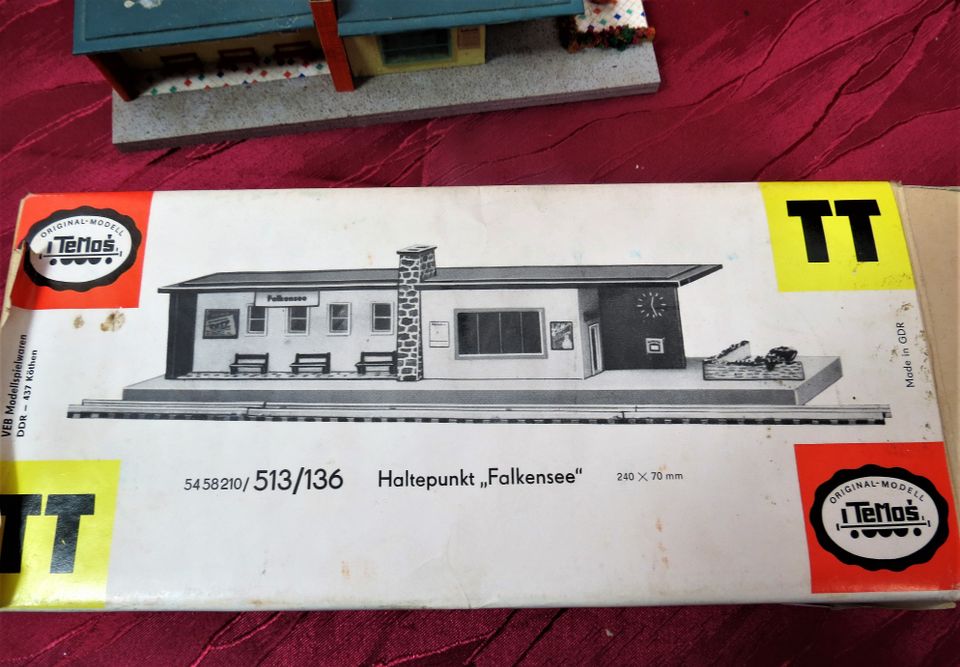 Vintage TeMos DDR Falkensee Bahnhof Modeleisenbahn TT Köthen in Bad Lausick