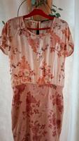 Kleid liu ji, ital. Gr 42, D 34 o 36, neu ungetragen Rose Seide V Hessen - Wetzlar Vorschau
