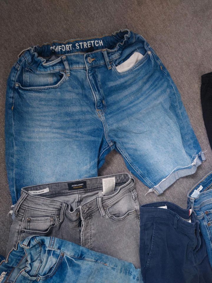 Jeans Konvolut Jungs, Short, 's, Chino, Cargo, 7tlg., Top! in Bad Driburg