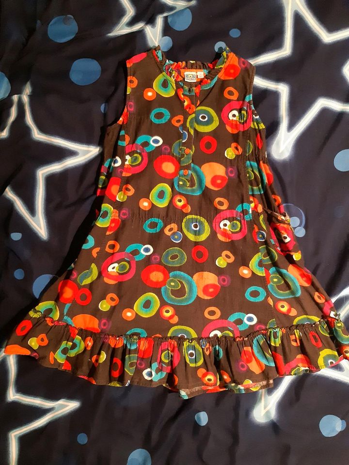 Kleid für Mädchen 7-8 Jahre. Sehr gut Zustand! in Berlin
