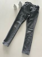 &Demin H&M Jeans Gr. 152 grau mit verstellbarem Bund selten Rheinland-Pfalz - Neuwied Vorschau