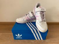 Sneaker Adidas Forum Low 39 1/3 lila weiß Kr. Dachau - Dachau Vorschau