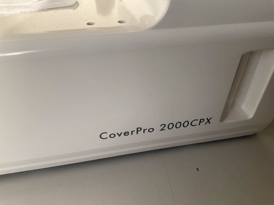 JANOME 2000 CPX COVERLOCKMASCHINE in Gebhardshain