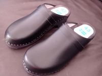 Damen Schwarz Holz Clogs Leder schuhe Kreis Pinneberg - Uetersen Vorschau