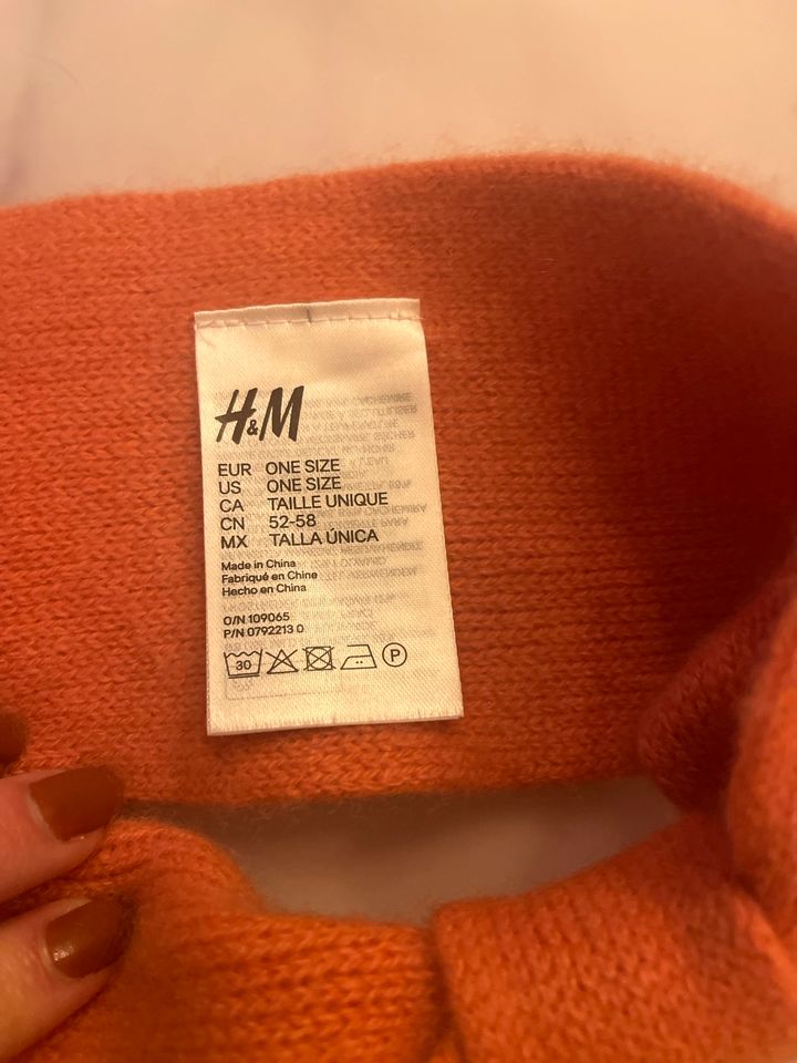 Stirnband Mütze Haarband Ohrenwärmer H&M beige Creme orange neu in München