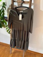 Kleid von Reserved NEU Bayern - Sailauf Vorschau