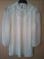 H&M Shirt Bluse creme champagner Spitze Größe M ( 38-40 ) NEU Hessen - Fernwald Vorschau