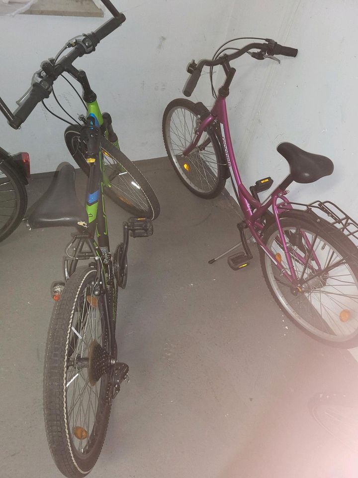 Kinder Fahrrad ( für das Mädchen kostete 30.00€ junge kost50.00€ in Gudensberg
