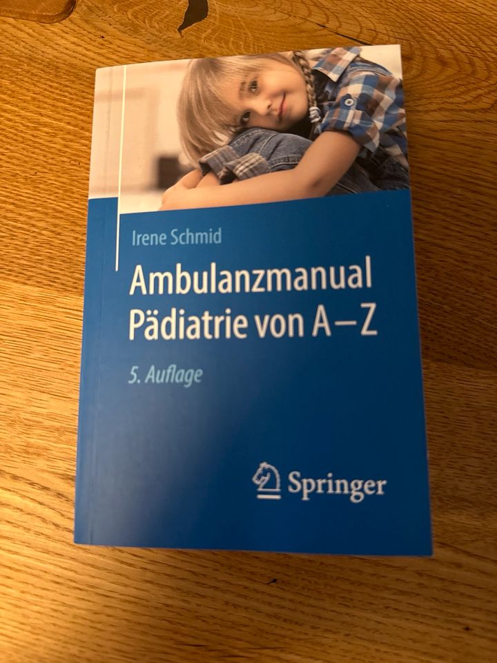 Neu - Ambulanzmanual Pädiatrie A-Z in München