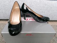 Gabor Pumps Absatzschuhe Schwarz 37,5 Lackleder rote sohle Köln - Kalk Vorschau
