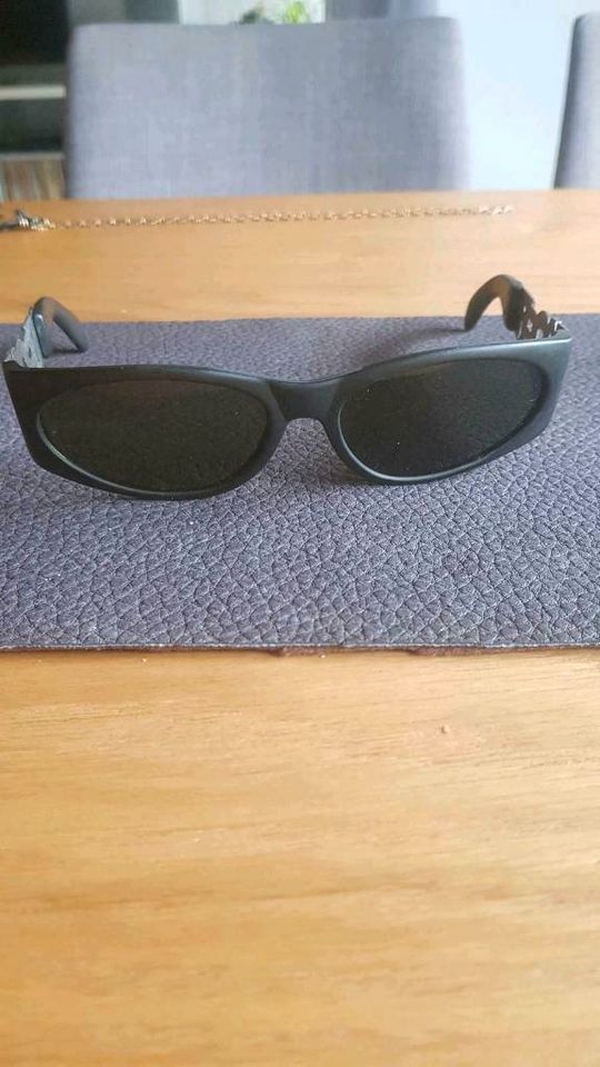 Vintage LAGERFELD Sonnenbrille mit Metallbügel, im Etui, Original in Borken