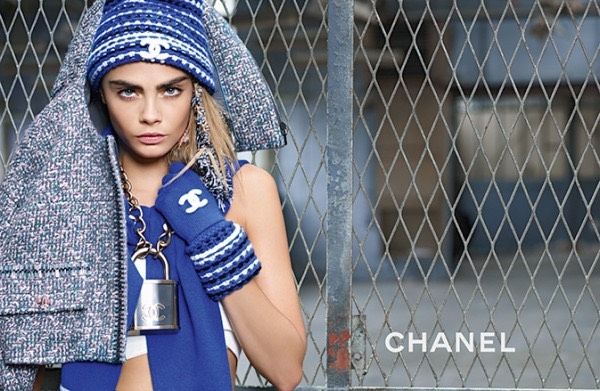 Chanel Karl Lagerfeld  fall-winter 2014/15 Katalog in Göttingen