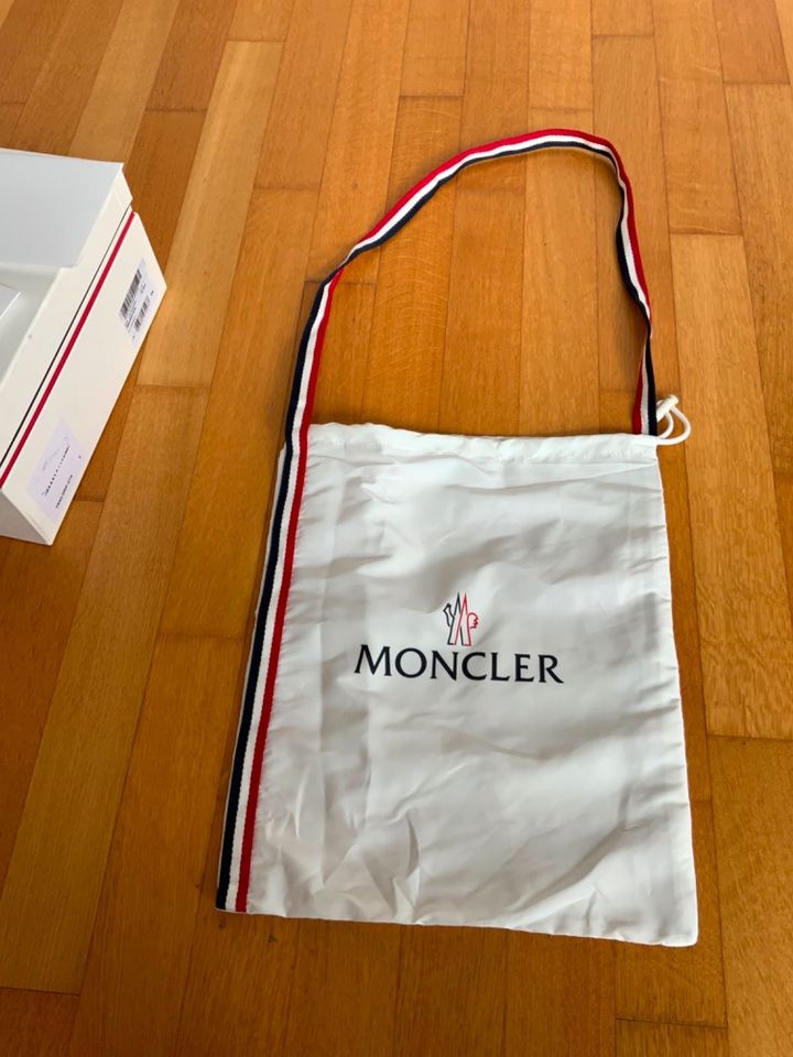 Moncler Box und Beutel in Bamberg