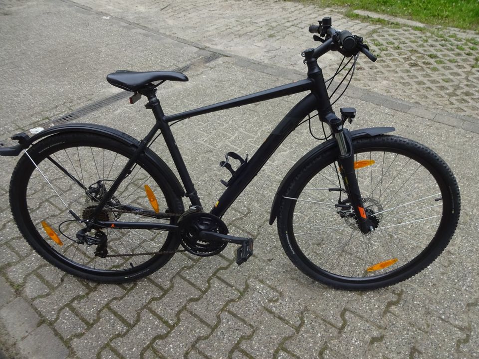 BULLS  Wildcross Street Fahrrad 28 Zoll 21 Gang  RH 54 in Aachen