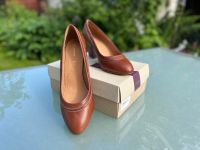 Clarks braune Lederpumps Gr. 42 - neu - Baden-Württemberg - Neuhausen Vorschau