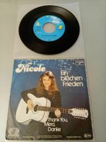 Nicole Vinyl Single ‎– Ein Bißchen Frieden – Deutschland 1982 Innenstadt - Köln Altstadt Vorschau