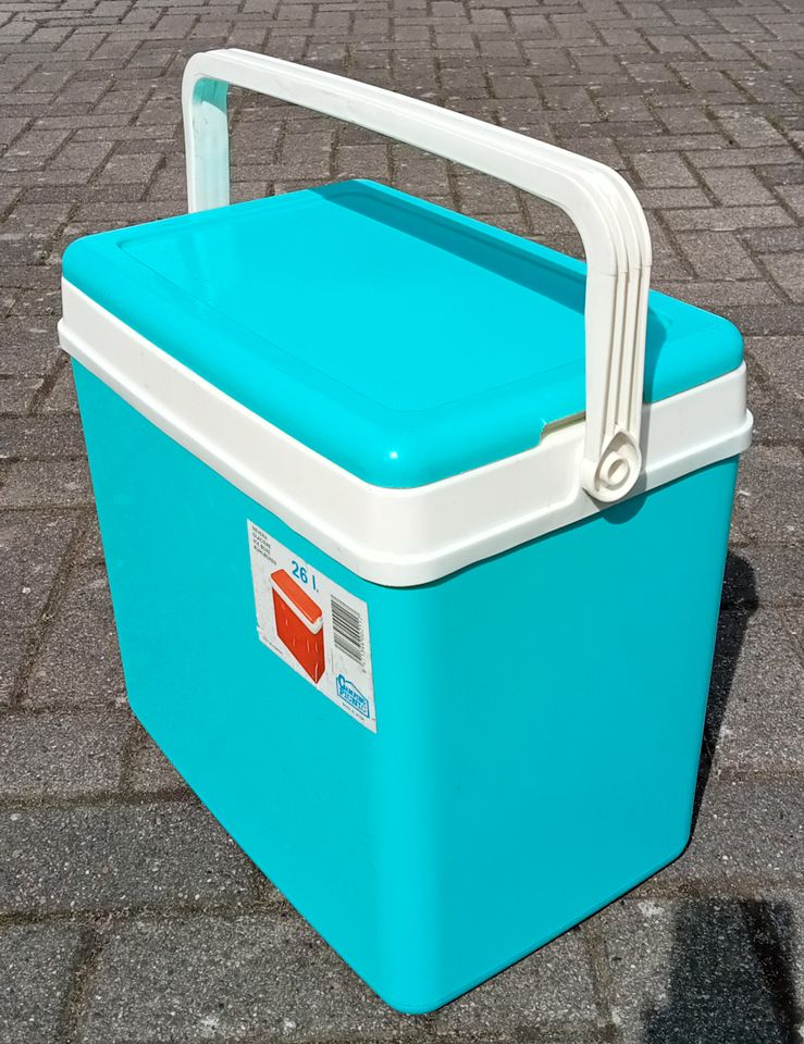 XXL Kühlbox Campingbox Thermobox Kühltasche Weekend ICE BOXE 26L in Obernkirchen