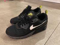 Nike AIR MAX 90 Sneaker Größe 42.5 Bayern - Mühldorf a.Inn Vorschau