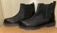 Bugatti Boots Stiefel kurz Gr. 39 Leder schwarz NEU Bayern - Schwarzenbruck Vorschau