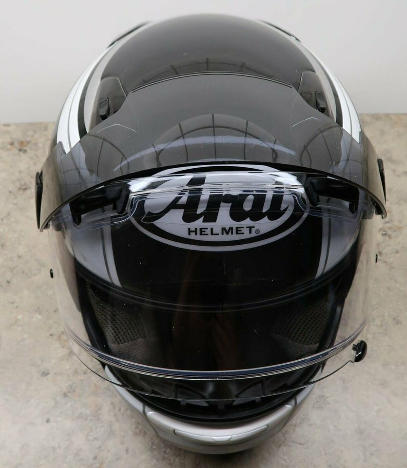 ARAI Motorradhelm Quantum ST Pro Team Black in Werdau